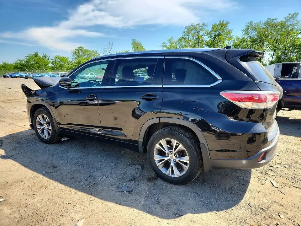 2014 TOYOTA HIGHLANDER XLE  