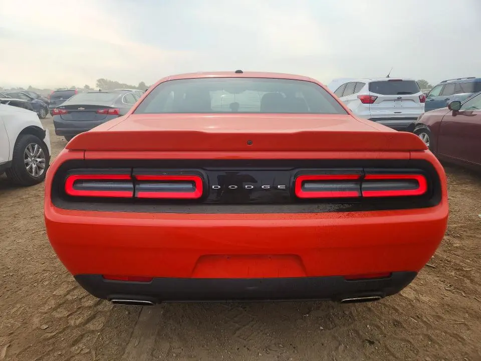 2018 DODGE CHALLENGER SXT  