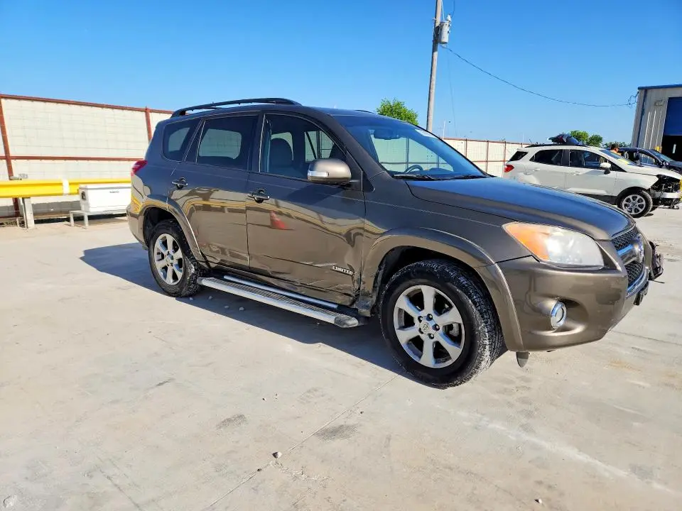 2011 TOYOTA RAV4 LIMITED  