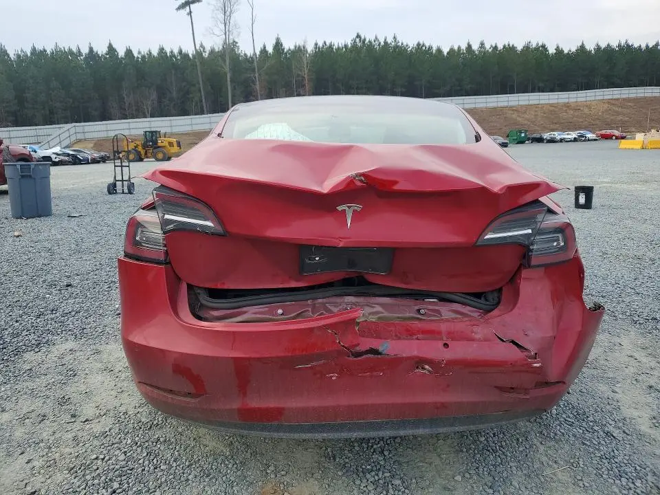 2018 TESLA MODEL 3   