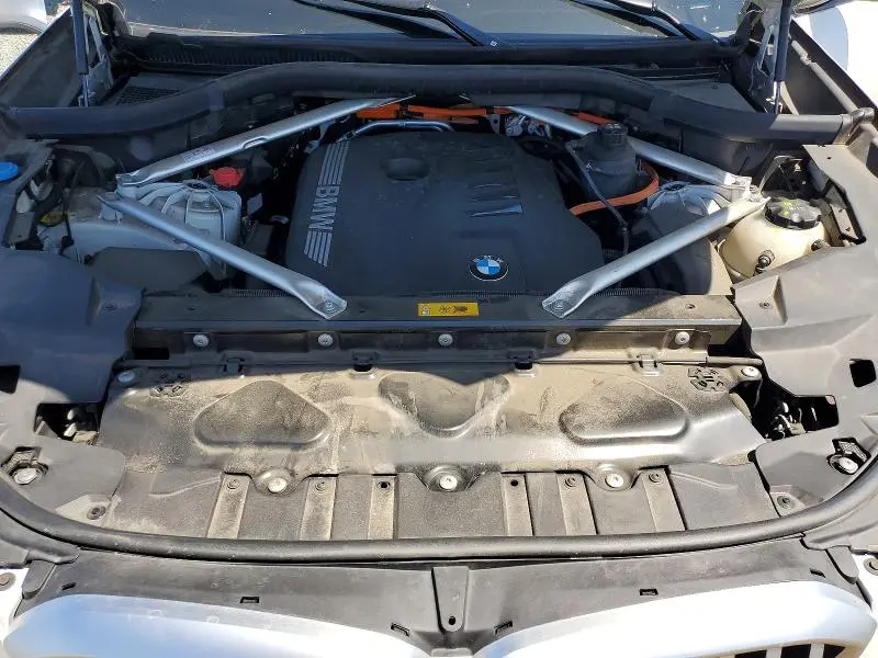 2024 BMW X5 XDRIVE50E  