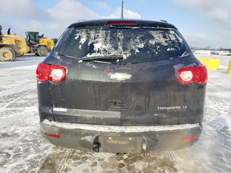 2011 CHEVROLET TRAVERSE LT  