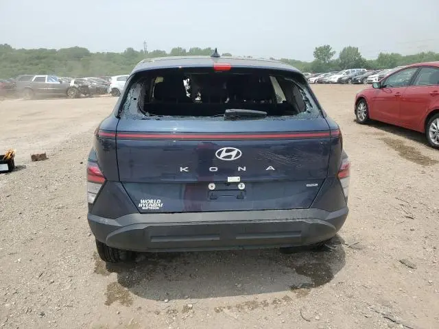 2024 HYUNDAI KONA SE  