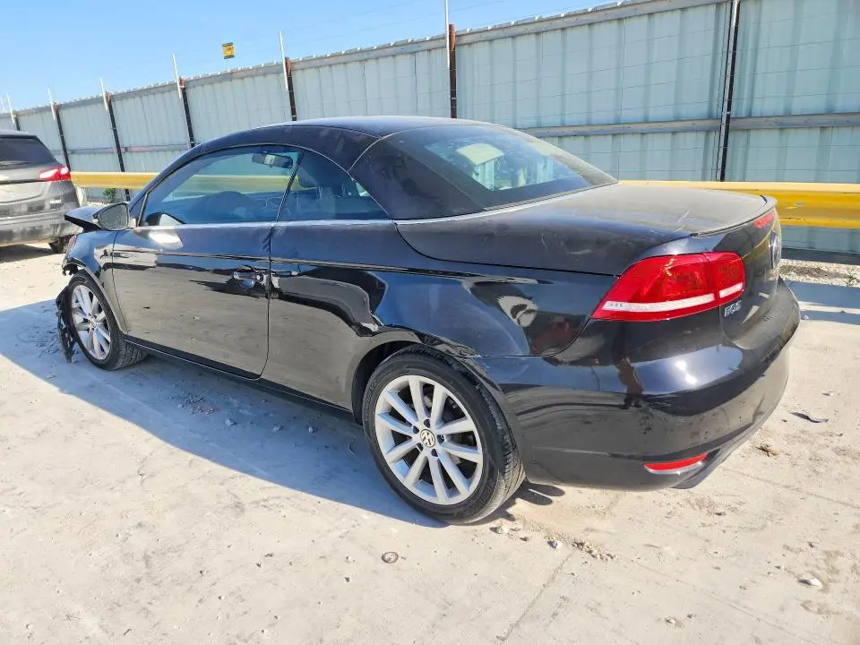 2015 VOLKSWAGEN EOS KOMFORT  