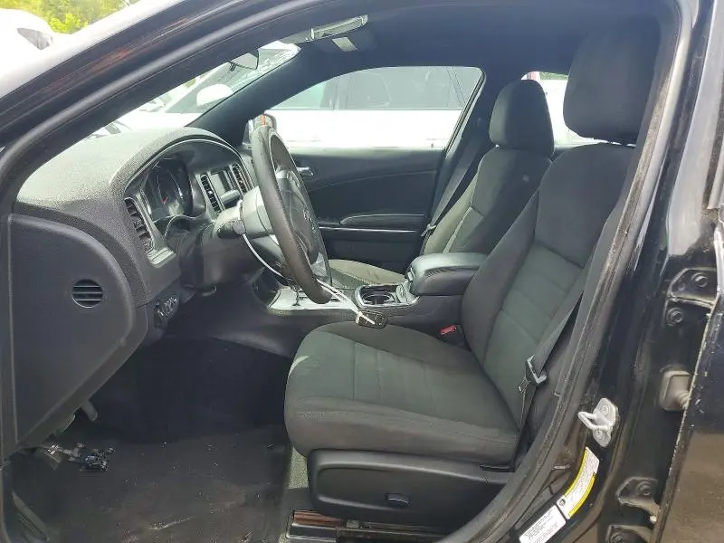 2014 DODGE CHARGER SE  