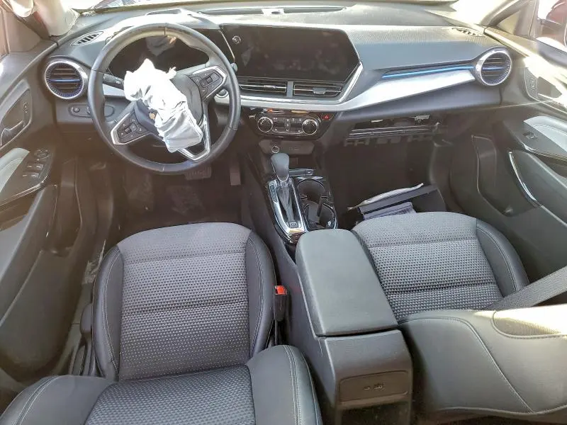 2024 CHEVROLET TRAX 1LT  