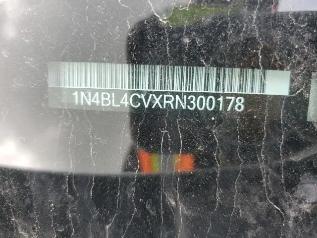 2024 NISSAN ALTIMA SR  