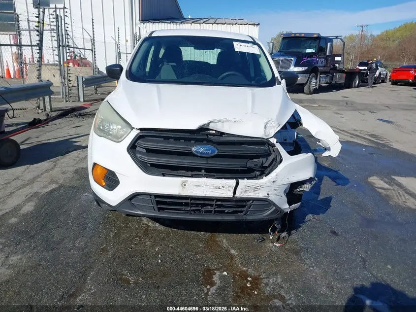 2017 FORD ESCAPE S
