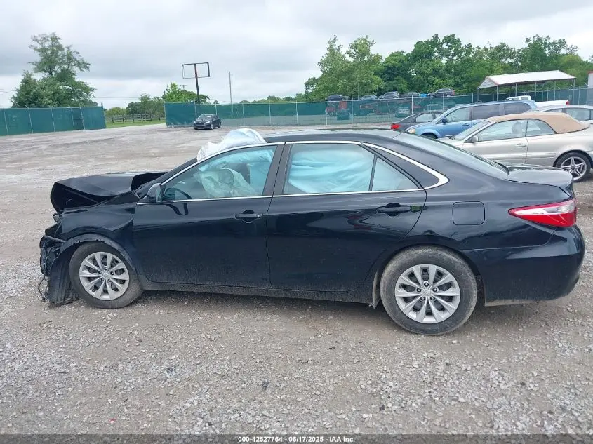2016 TOYOTA CAMRY LE
