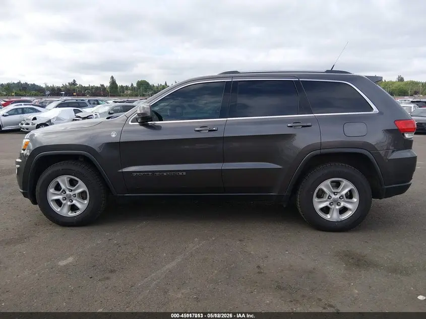 2017 JEEP GRAND CHEROKEE LAREDO 4X4