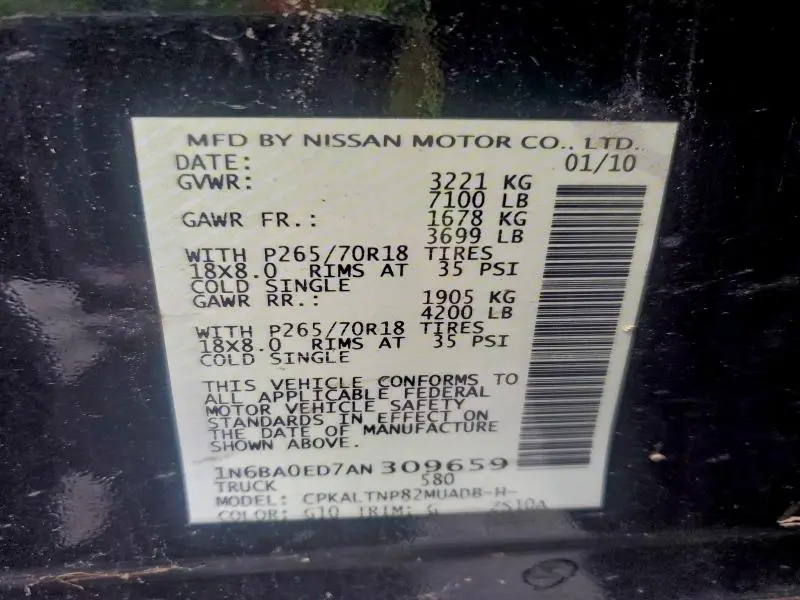 2010 NISSAN TITAN XE  