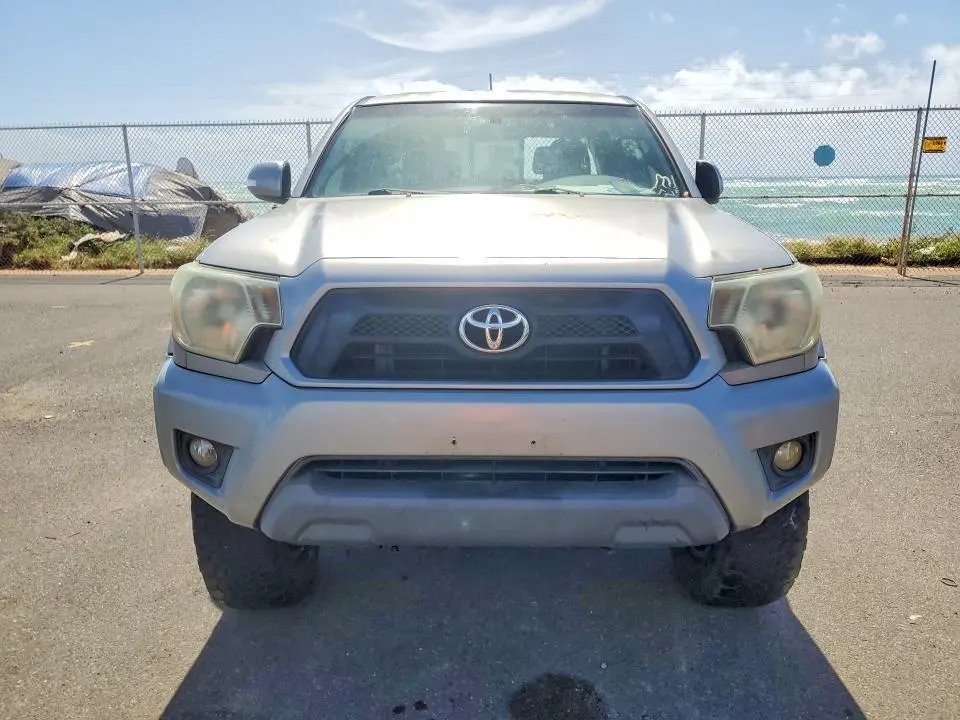 2015 TOYOTA TACOMA   