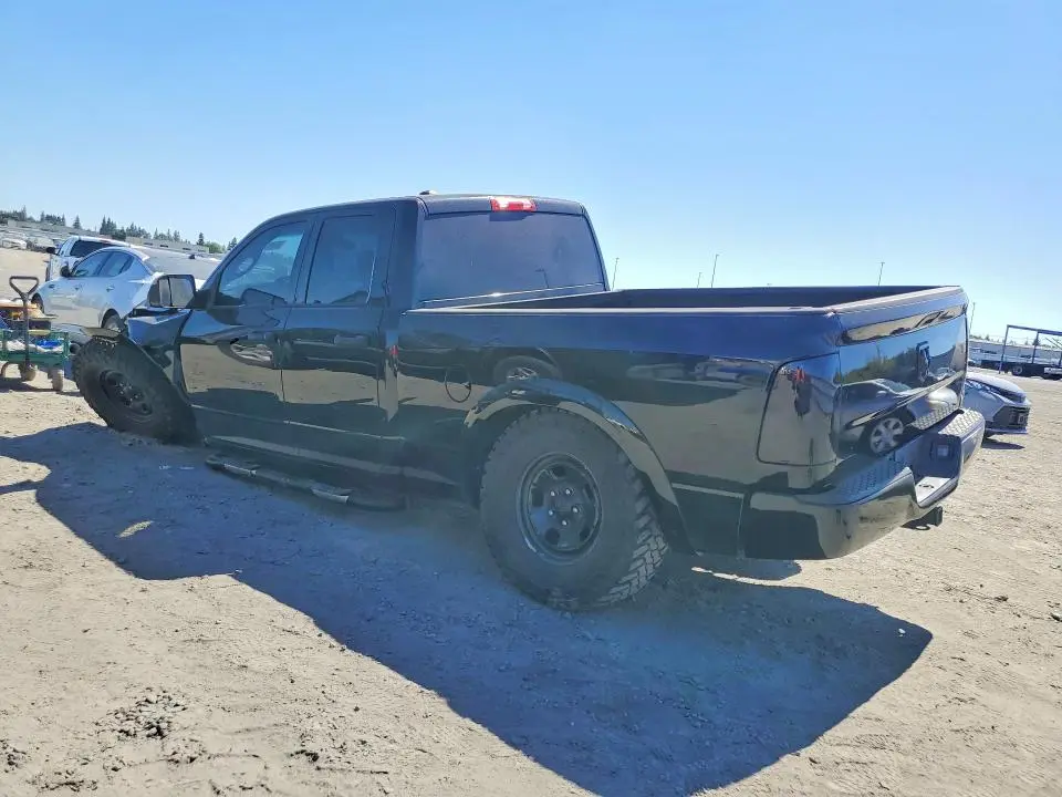 2013 RAM 1500 ST  