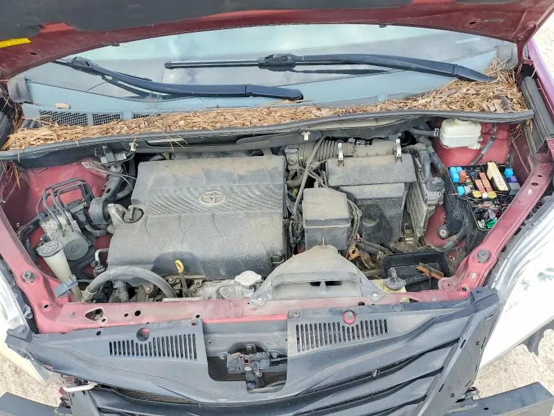 2013 TOYOTA SIENNA L 7-PASSENGER  