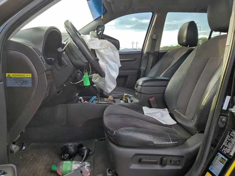 2012 HYUNDAI SANTA FE SE  