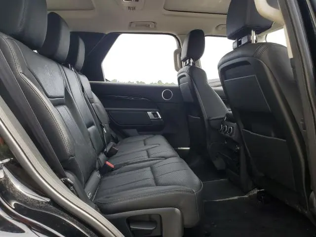 2019 LAND ROVER DISCOVERY SE  