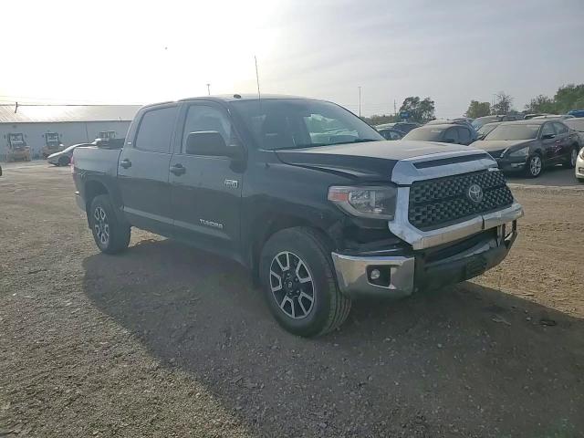 2018 TOYOTA TUNDRA CREWMAX SR5