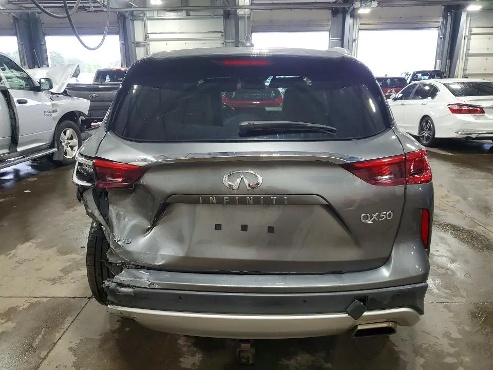 2019 INFINITI QX50 PURE  
