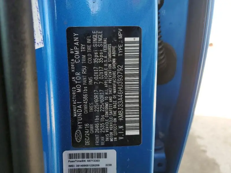 2017 HYUNDAI TUCSON SE  