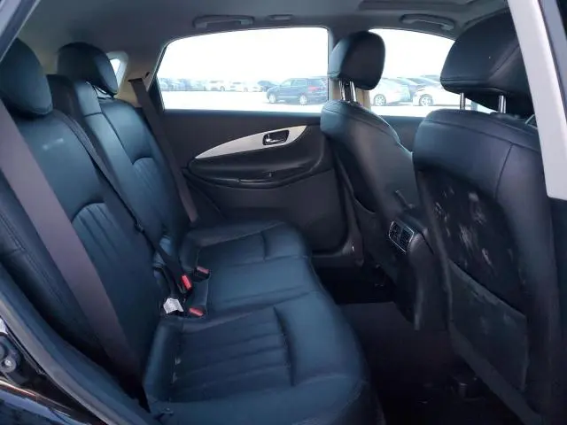 2016 INFINITI QX50   
