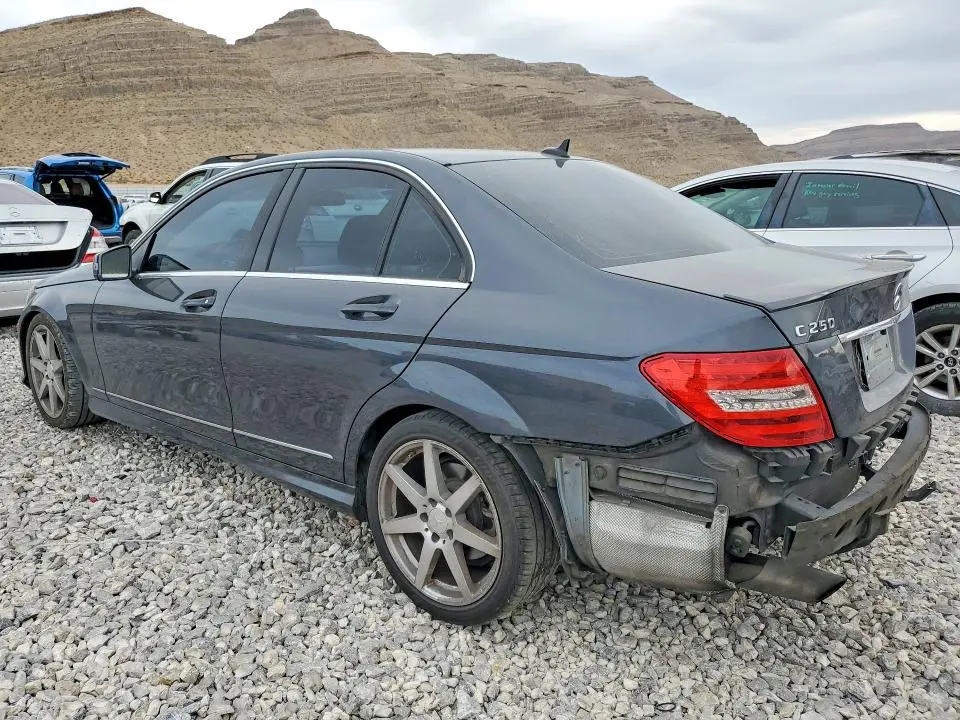 2013 MERCEDES-BENZ C 250  