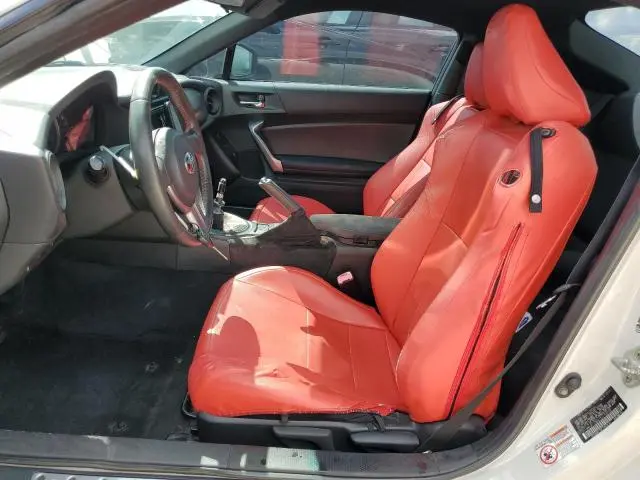 2013 TOYOTA SCION FR-S   