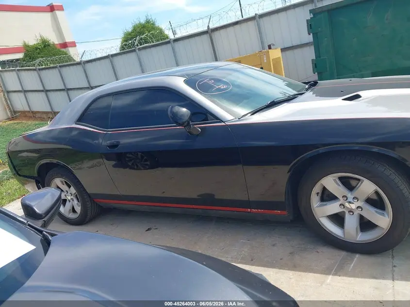2014 DODGE CHALLENGER SXT