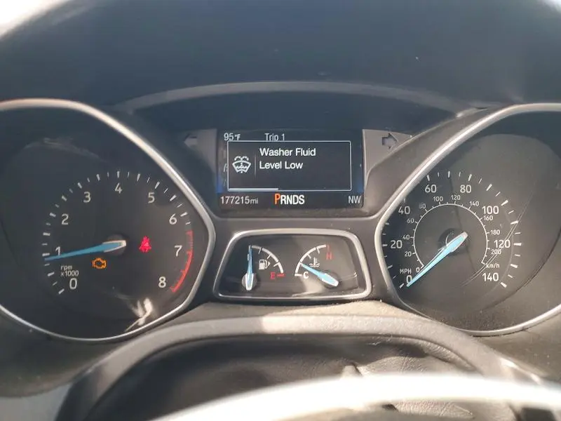 2016 FORD FOCUS SE  