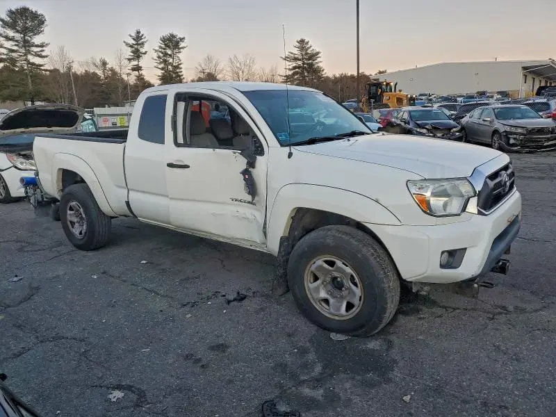 2013 TOYOTA TACOMA   