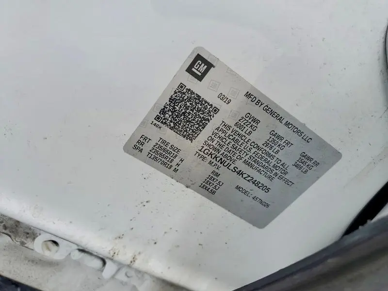 2019 GMC ACADIA SLT-1  