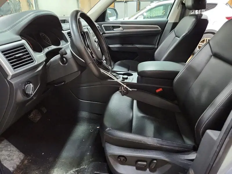 2018 VOLKSWAGEN ATLAS SE  