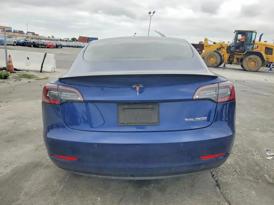 2019 TESLA MODEL 3   