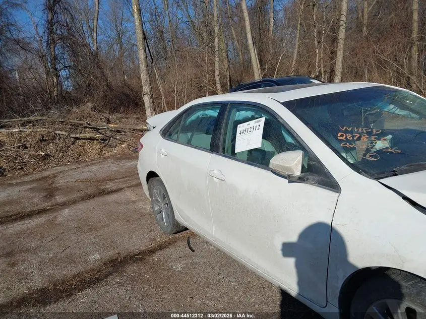 2017 TOYOTA CAMRY XLE V6