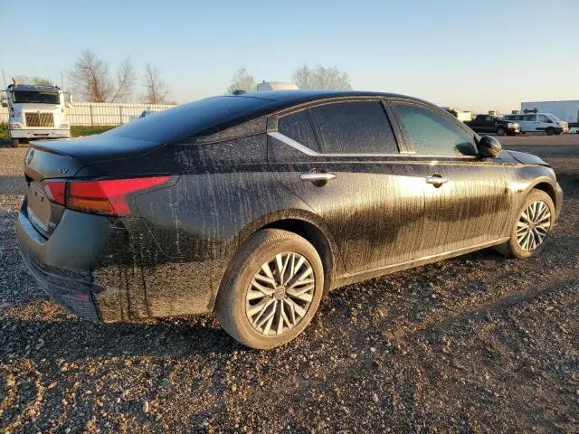 2023 NISSAN ALTIMA SV  