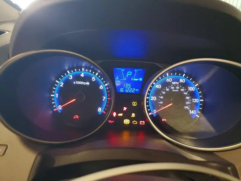 2010 HYUNDAI TUCSON GLS  