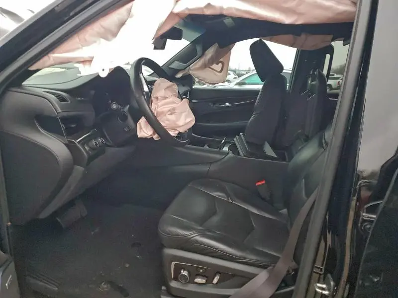 2017 CADILLAC ESCALADE PLATINUM  