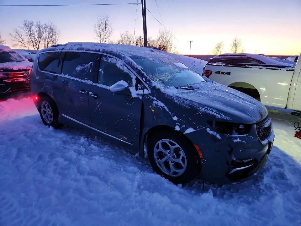 2022 CHRYSLER PACIFICA LIMITED  