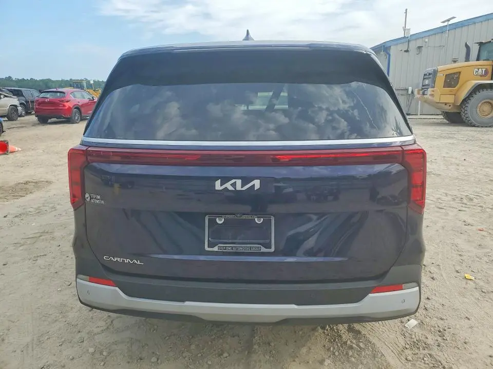2025 KIA CARNIVAL LXS  