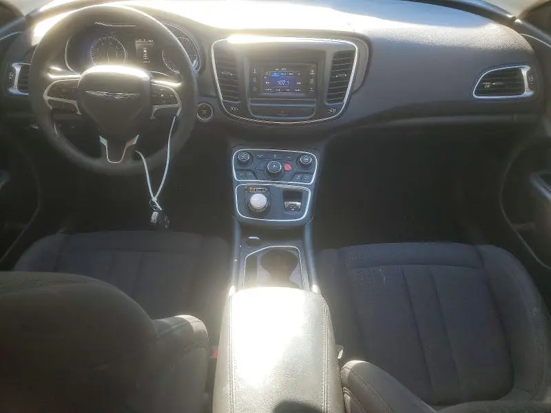 2017 CHRYSLER 200 LIMITED  