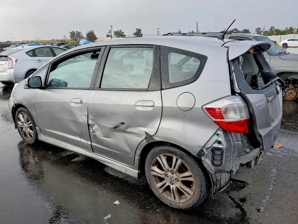 2010 HONDA FIT SPORT  