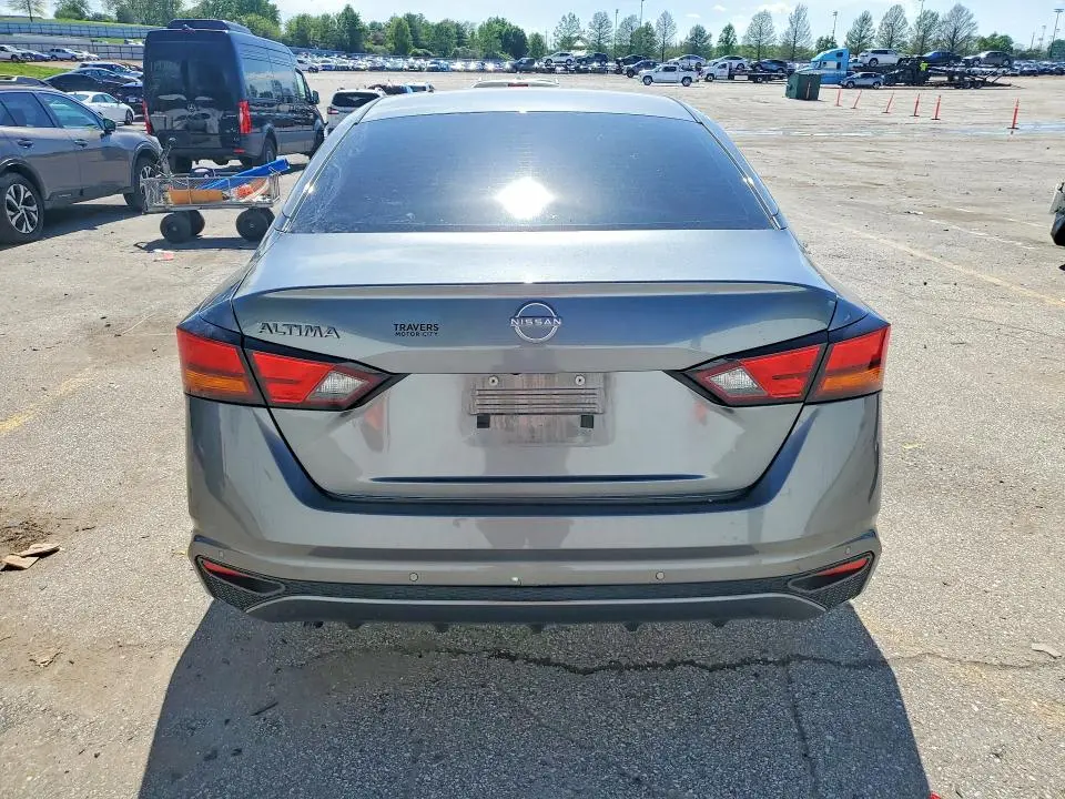 2023 NISSAN ALTIMA S  