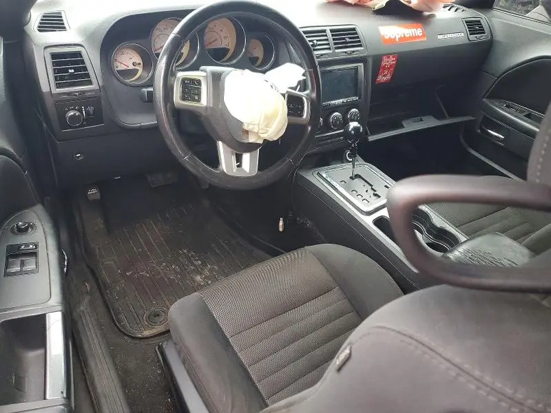 2013 DODGE CHALLENGER SXT  