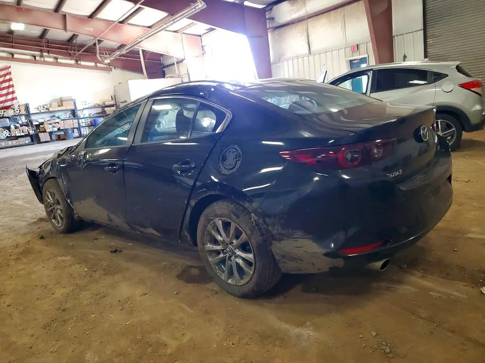 2022 MAZDA 3   