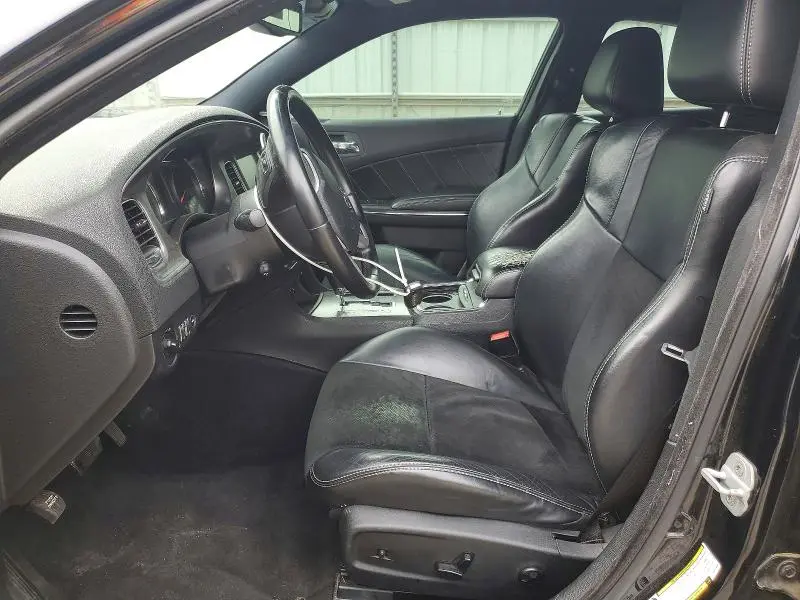 2012 DODGE CHARGER R  