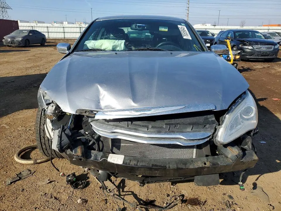 2014 CHRYSLER 200 LIMITED  