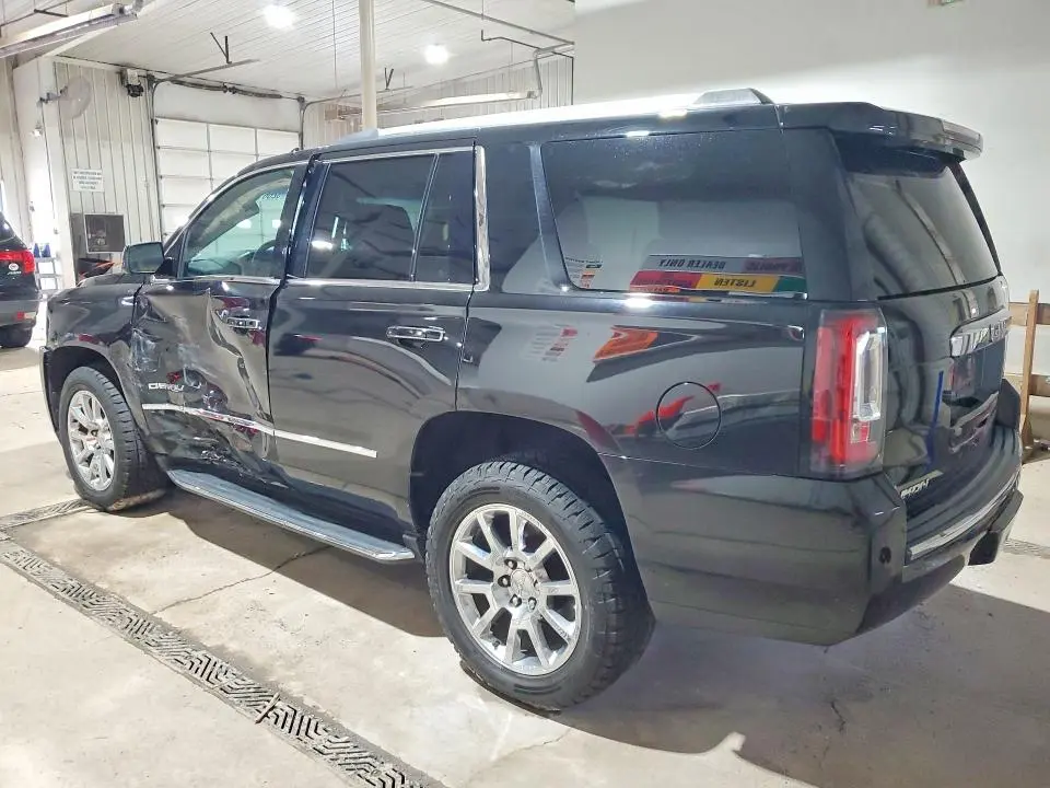 2017 GMC YUKON DENALI  