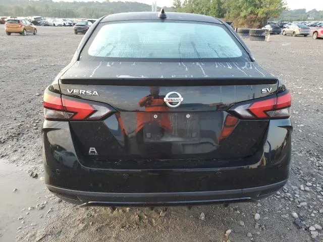 2020 NISSAN VERSA SV  