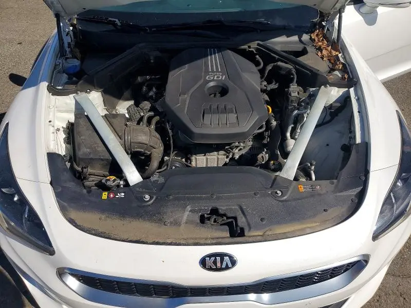 2018 KIA STINGER PREMIUM  