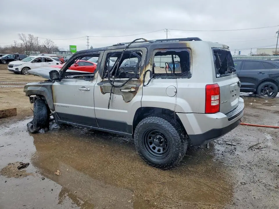 2013 JEEP PATRIOT SPORT  