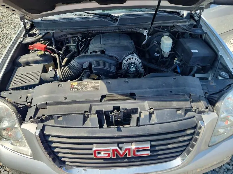2013 GMC YUKON XL K1500 SLT  